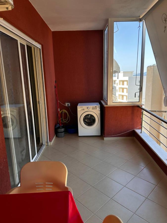 Family Apartments Sarandë Eksteriør billede